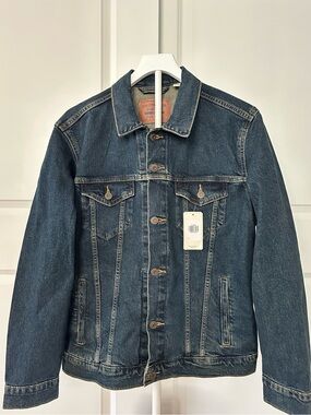 Men’s Levi Strauss Dark Blue Denim Trucker Jacket Size L